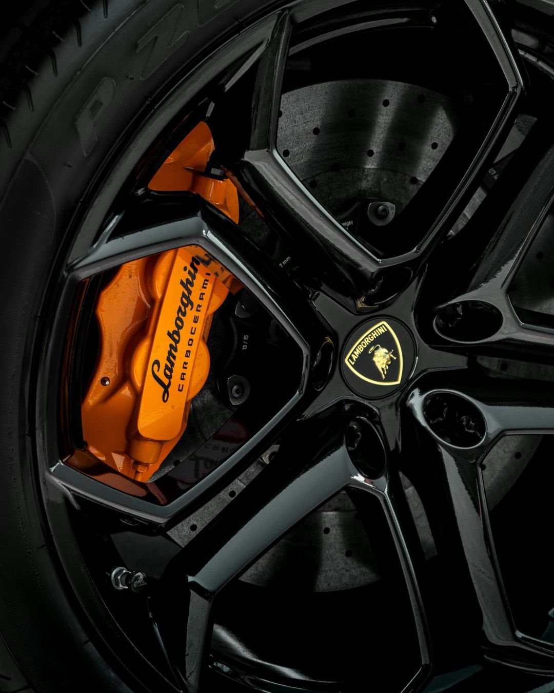 Trending Cars: Lamborghini Urus SE, BMW M5 Sedan and Mercedes-AMG GT63 4MATIC+ - Article content image