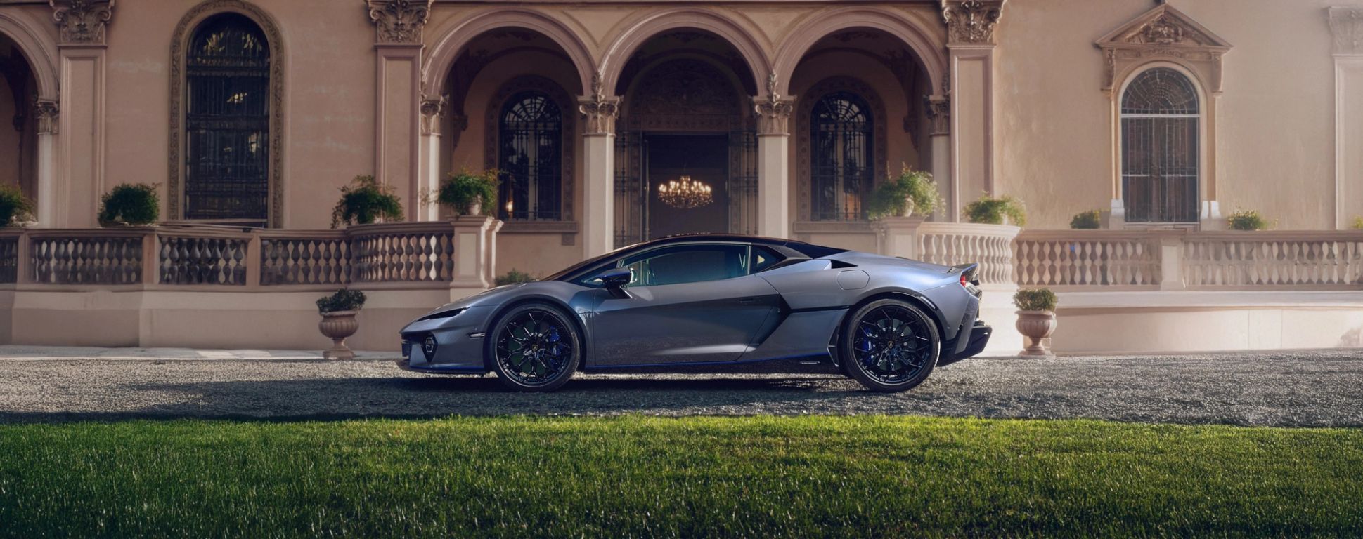 Rent Sports cars - High-performance sports cars available with flexible rental durations and a guaranteed model, designed for those who seek dynamism and precision.