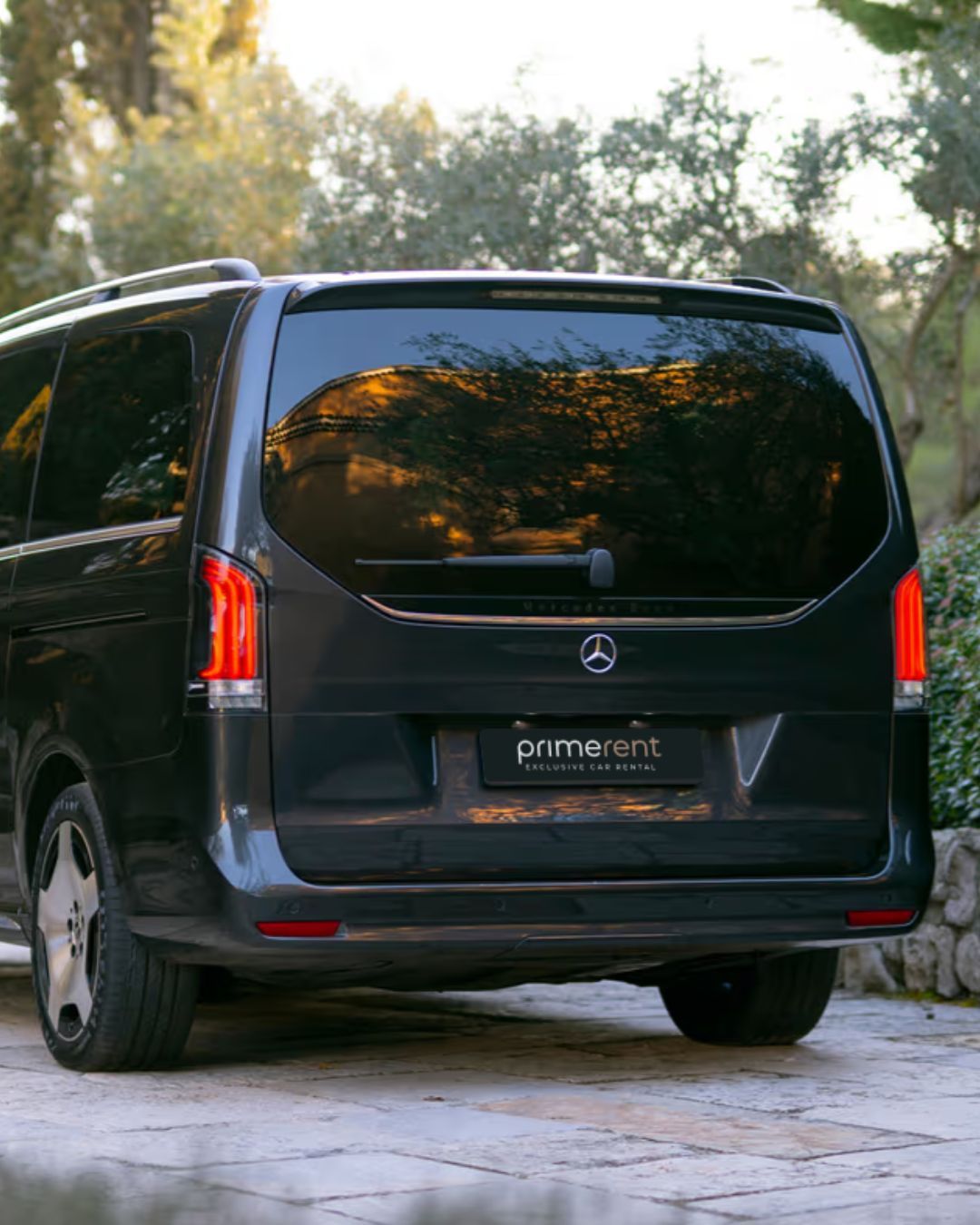 Mercedes V Class: il tour delle città italiane con tutto lo spazio che ti serve senza rinunciare all’eleganza - Article content image