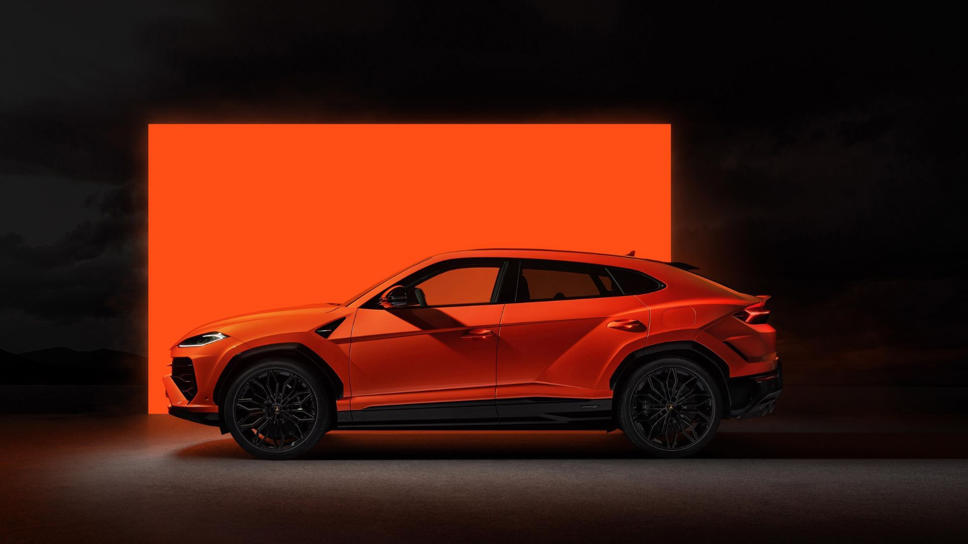 Trending Cars: Lamborghini Urus SE, BMW M5 Sedan and Mercedes-AMG GT63 4MATIC+ - Article content image