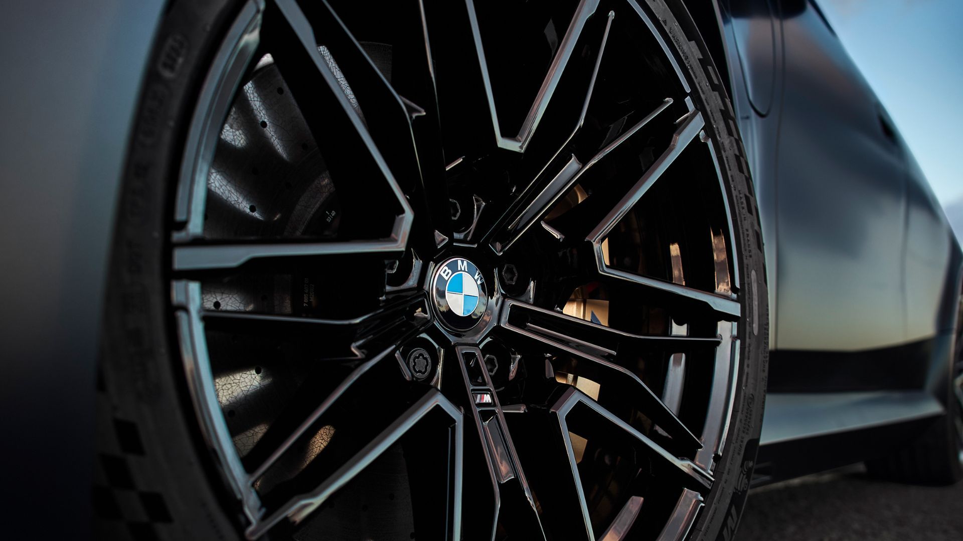 Trending Cars: Lamborghini Urus SE, BMW M5 Sedan and Mercedes-AMG GT63 4MATIC+ - Article content image