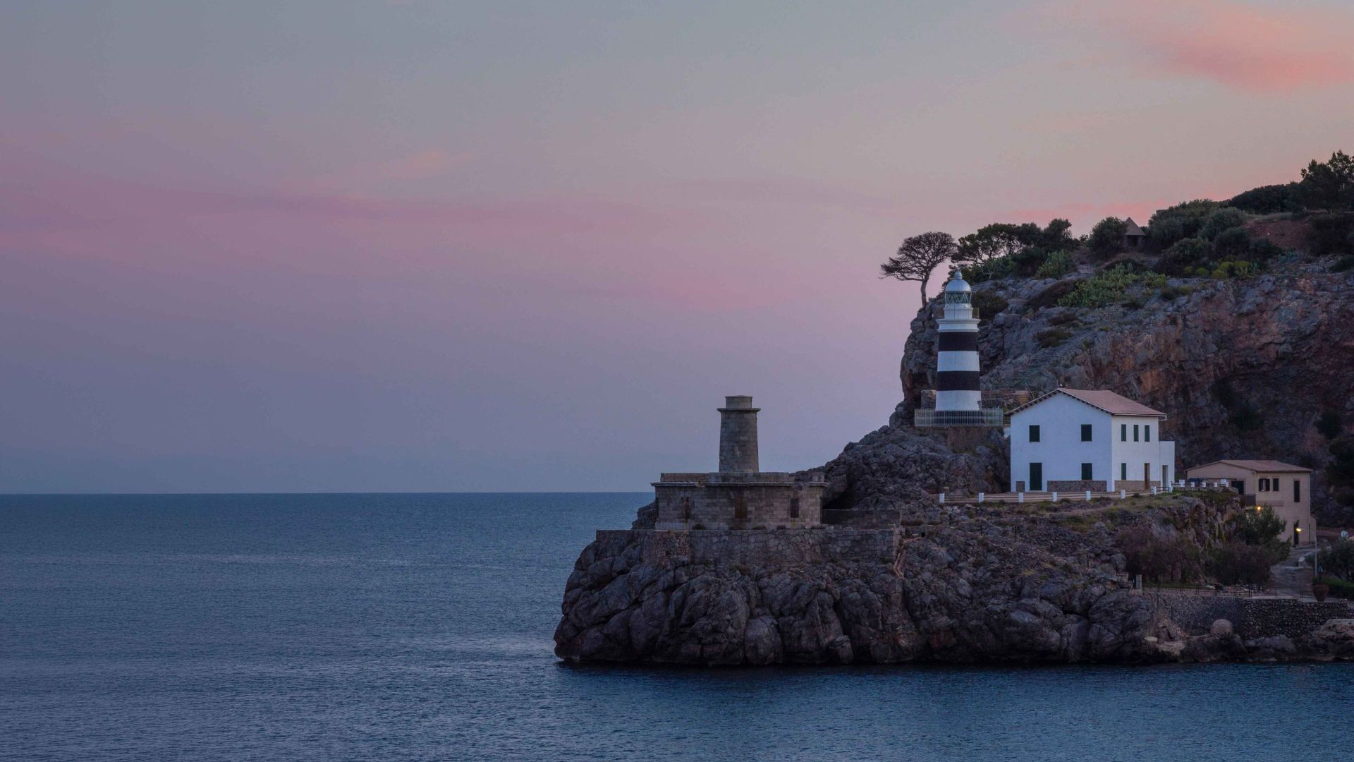 Cosa vedere a Maiorca in auto: itinerario tra mare, natura e design mediterraneo - Article content image