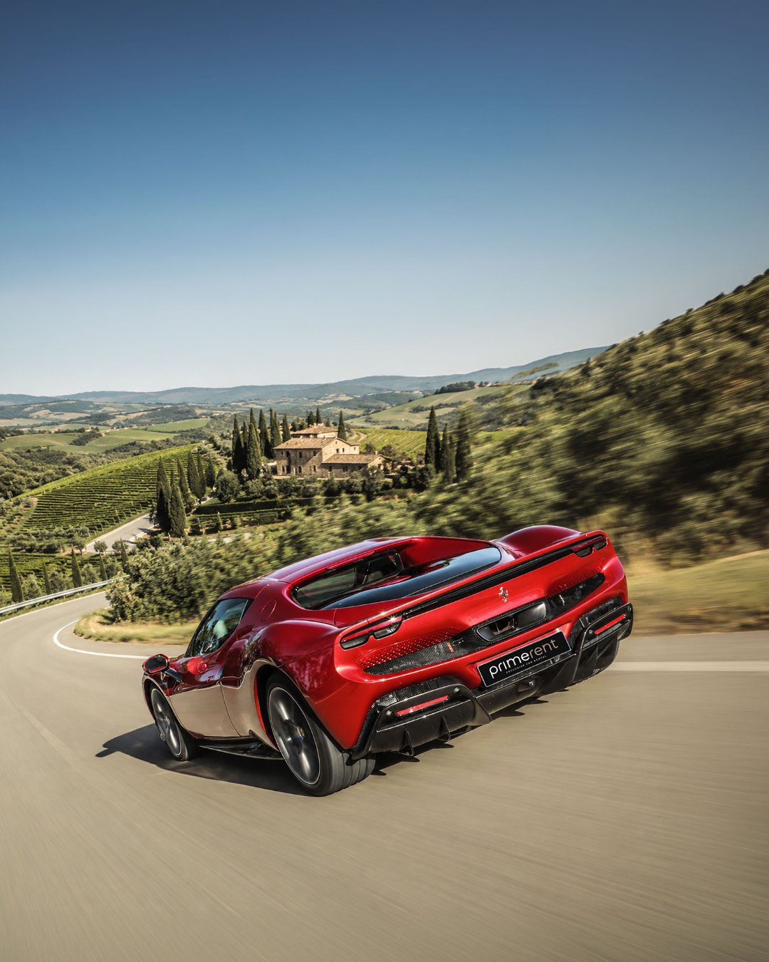 Cosa vedere a Firenze in Ferrari 296 GTB: sportività e classe per un’esperienza premium - Article content image
