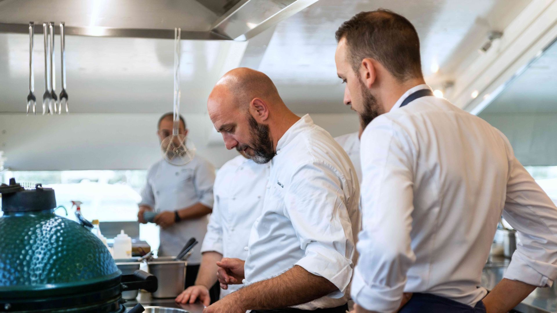 Il Tino: a Michelin-starred restaurant by the sea near Rome - The taste of the horizon