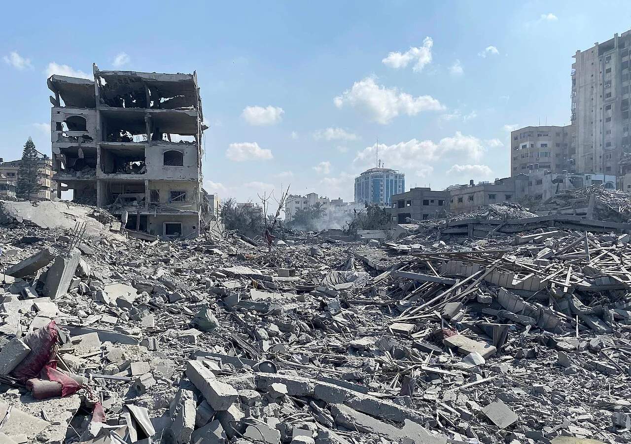Extensive destruction in the Rimal neighborhood of Gaza City after Israeli bombardment