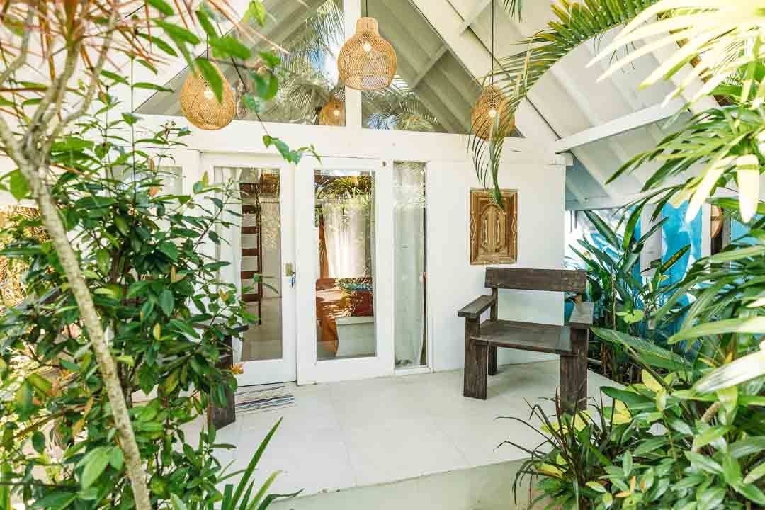 Rapture Surfcamp Padang Padang Private Villa