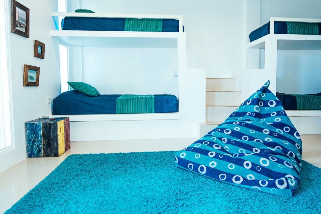 Deluxe 6-Bed Mixed Dorm