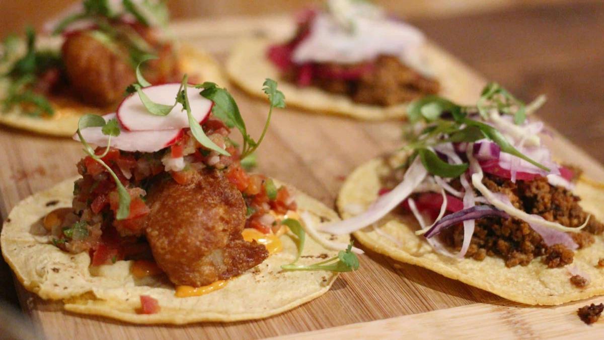 Savoring Tamarindo: A Surfers Guide To The Best Eats