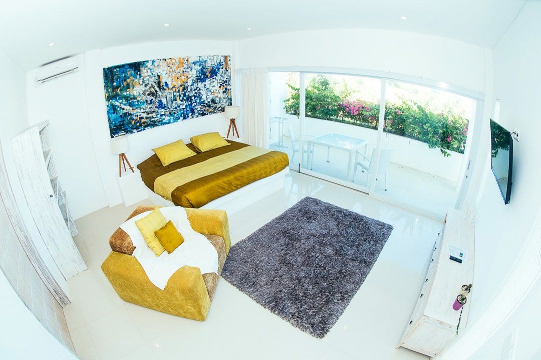 Private Suites