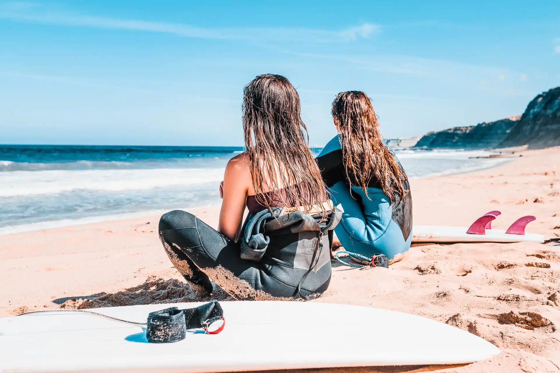 Your 2024 Guide to Choosing Wetsuits For Surfing