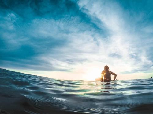 Choosing a Beginner Surf Camp in Bali: Your Questions Answered