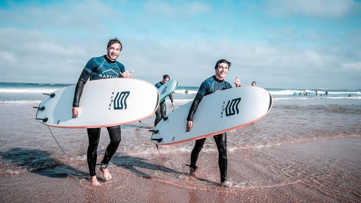 Surfing Lessons 101: Everything You Need to Know to Get Started