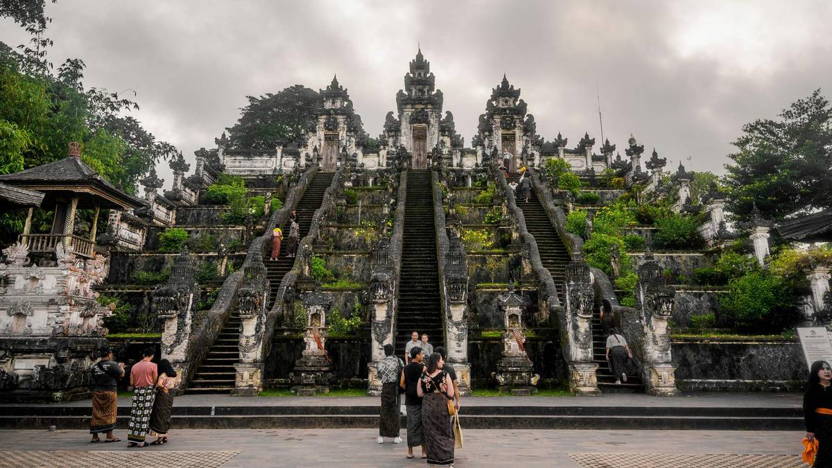 An image of Pura lempuyang luhur in Bali