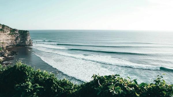 Beginners Paradise: Why Bali’s Off-Peak Season Is Ideal for Learning to Surf