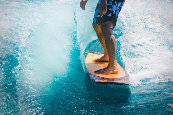 5 Best Places in the World to Learn to Surf