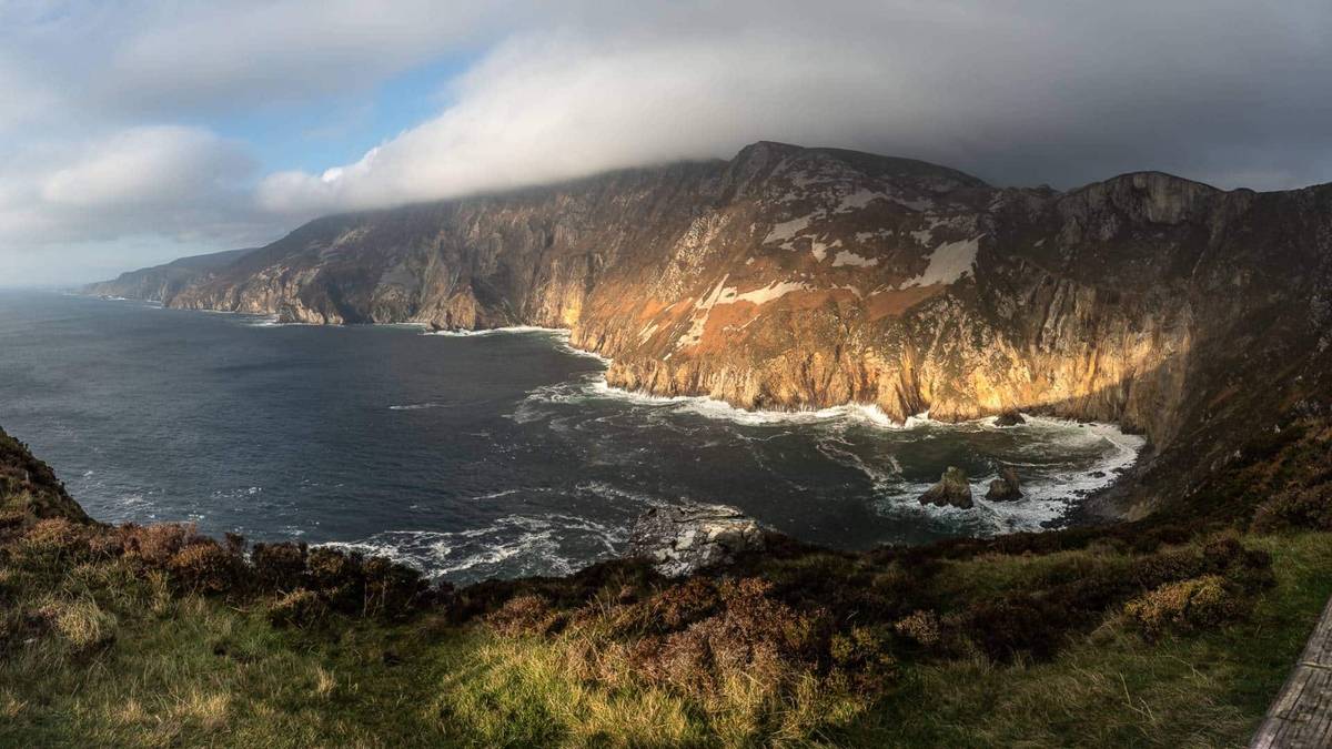Donegal Bay’s Mullaghmore: Ireland’s Answer To Big Wave Surfing