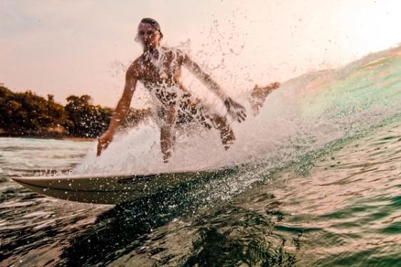 Surfing in Green Bowl – Here’s All You Need to Know