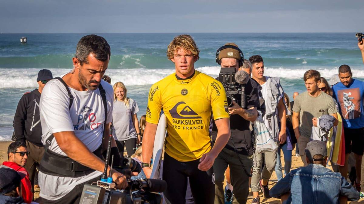 Who Are The Best Surfers In The World In 2025?