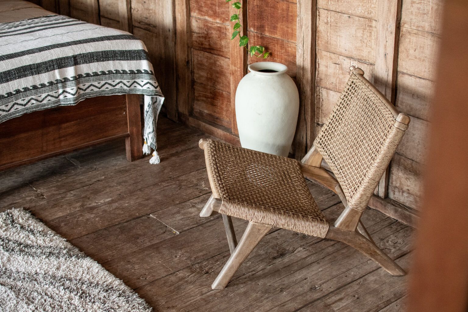 Shared Twin Fin Suites