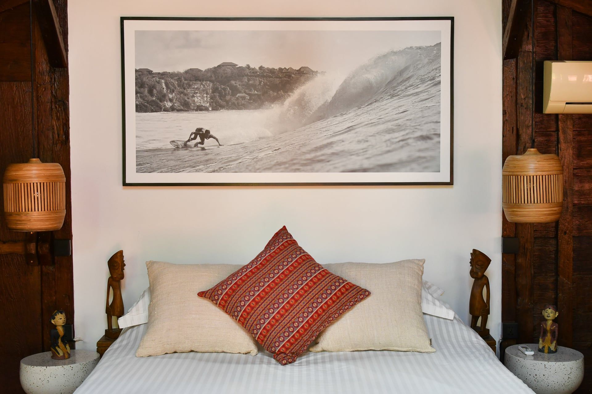 Rapture Surfcamp Padang Padang Private Joglo