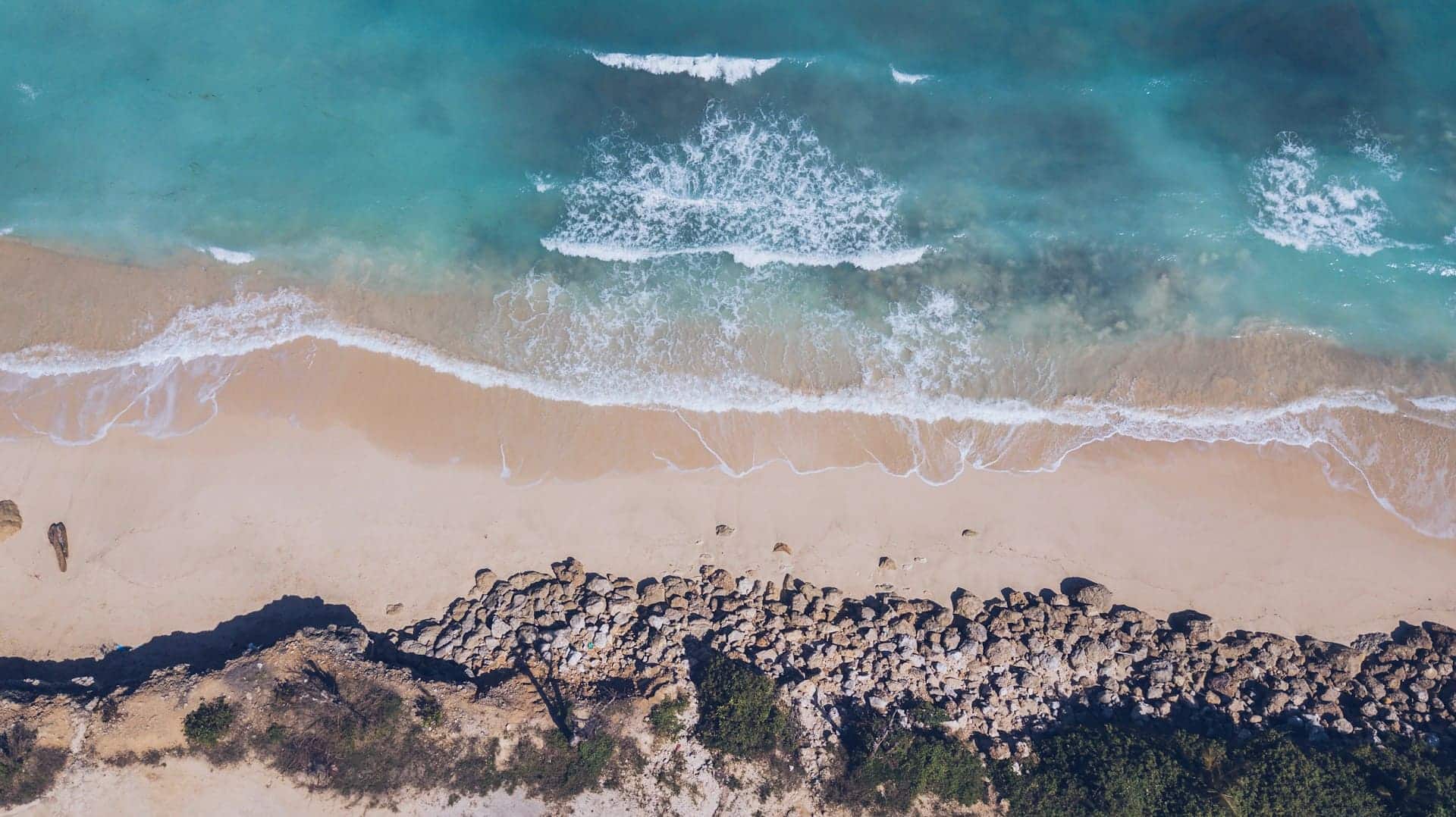 Local Flavours and Thrills: A Guide to the Area Around Green Bowl Surf Camp