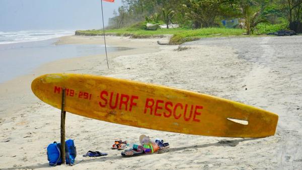 Safety First: A Surfer’s Guide to Navigating Beach Signs and Flags