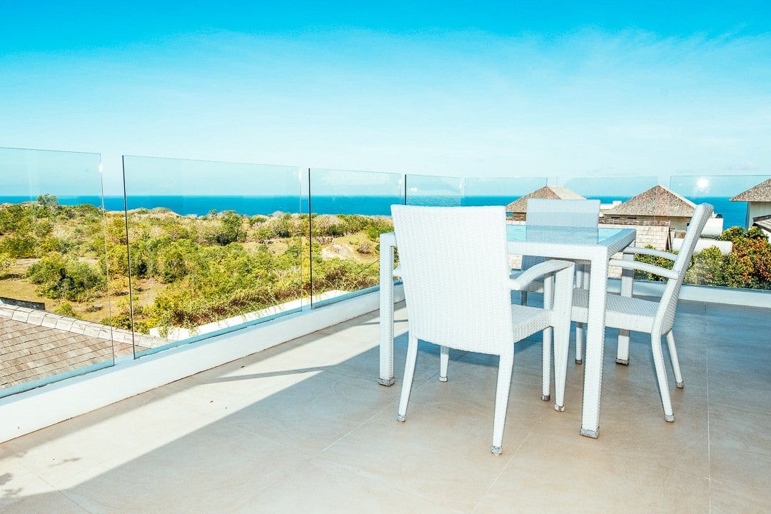 Private Penthouse Suites