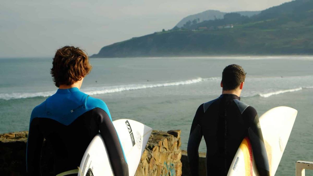 Why Hard Top Surfboards Are a Must-Have for Advanced Surfers