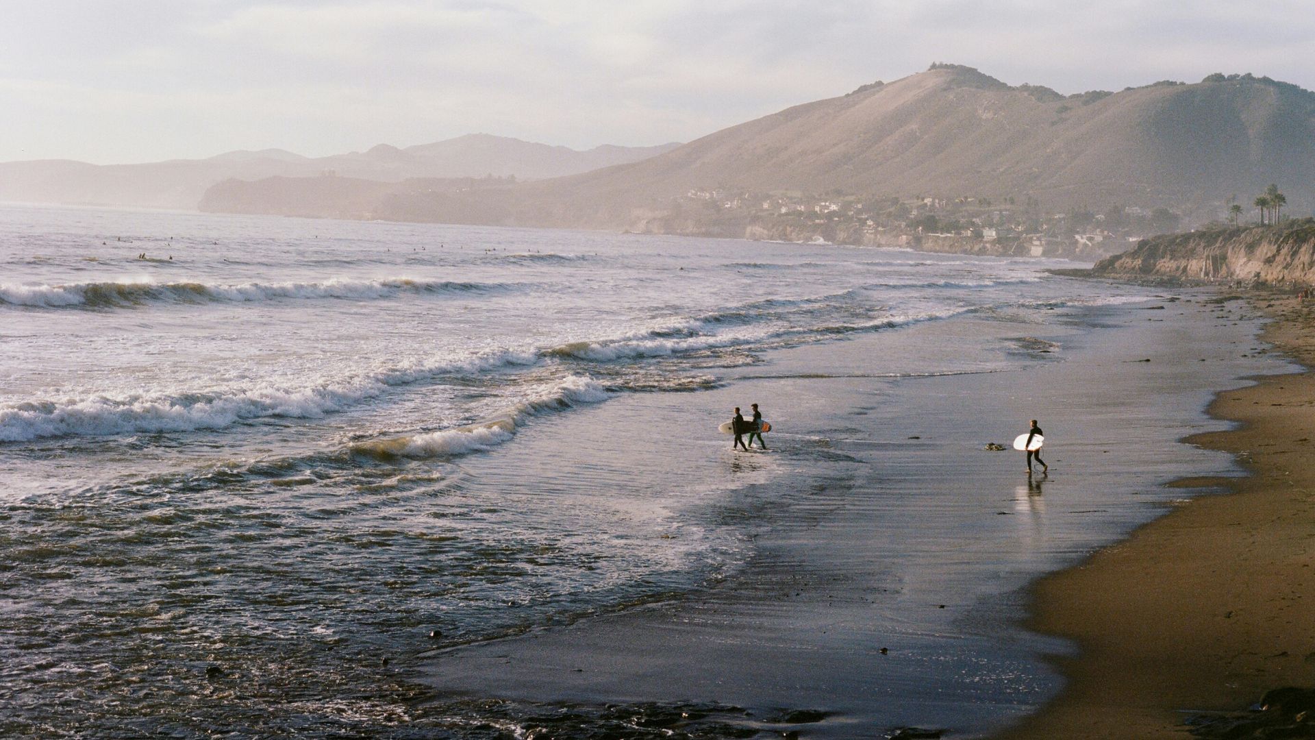 How Do Tides Work? Understanding The Ocean’s Rhythms
