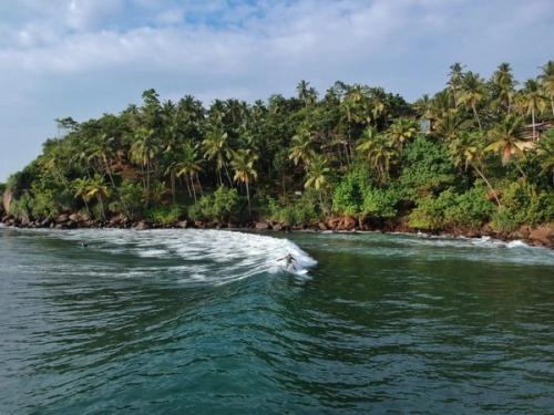 Planning a Tropical Surf Trip? Don’t Forget to Pack these 10 Essentials!