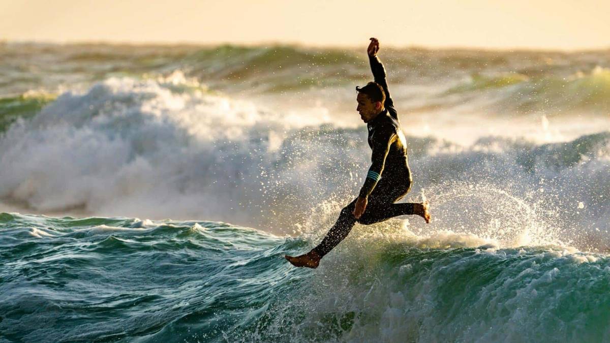 Suit Up: Choosing the Right Wetsuit for Your Surfing Adventure