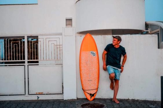 How to Choose the Best Surfboard- From Fish Surfboards to Foam Boards
