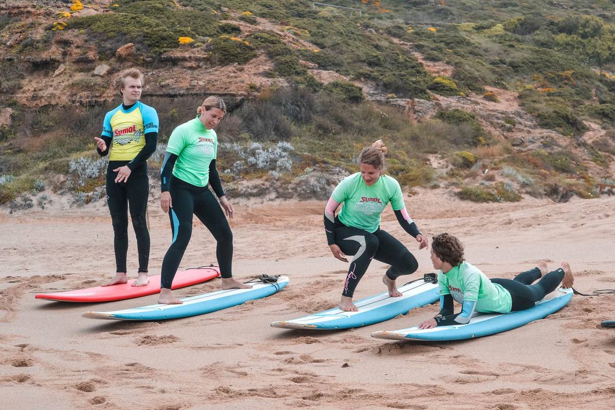 Learn To Surf! 8 Surfing Tips For Beginners