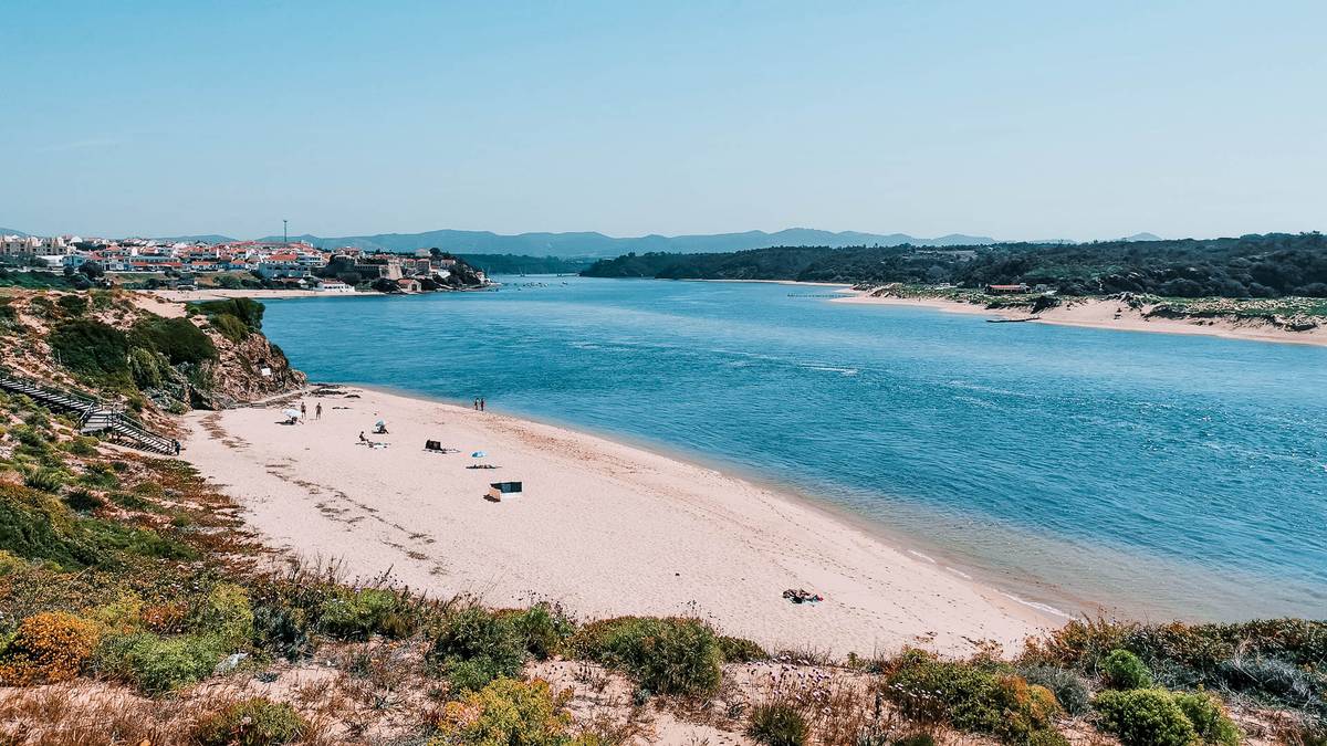 vila nova de milfontes praia de almograve, almograve beach