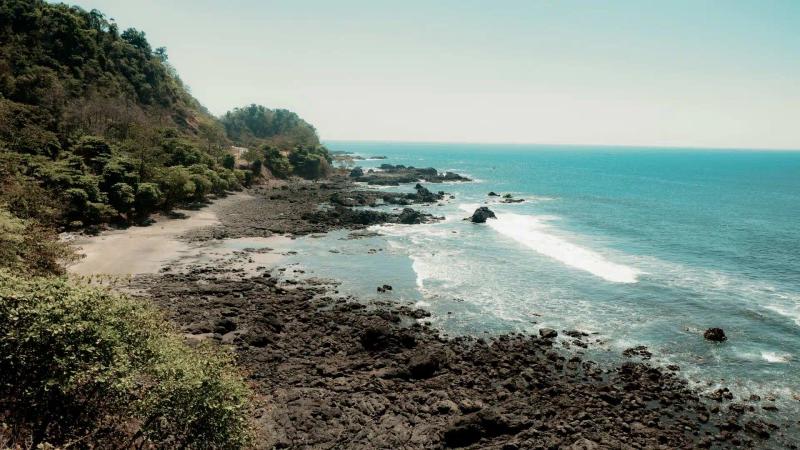 Jaco, Costa Rica: A Surfer’s Guide To The Best Waves & Nightlife