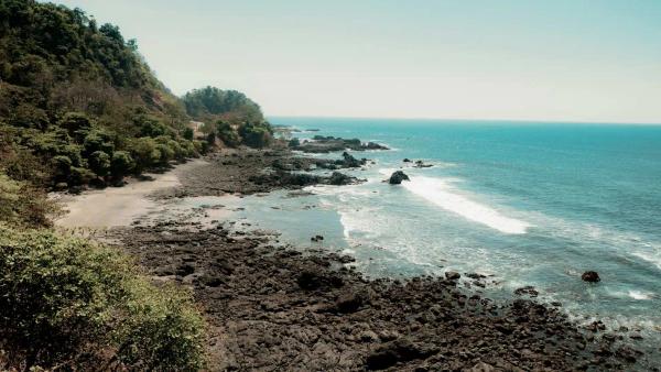 Jaco, Costa Rica: A Surfer’s Guide To The Best Waves & Nightlife