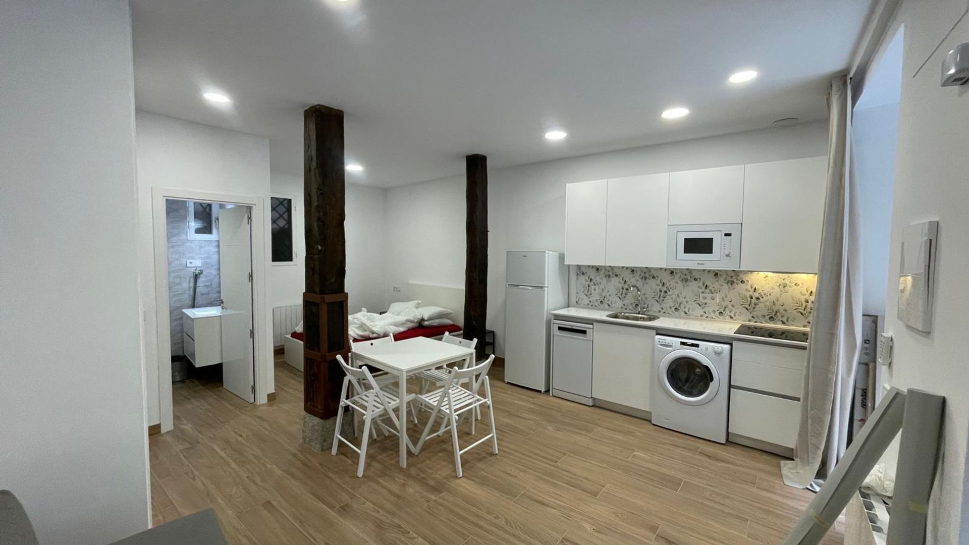 Cambio de uso de local a vivienda. Madrid.