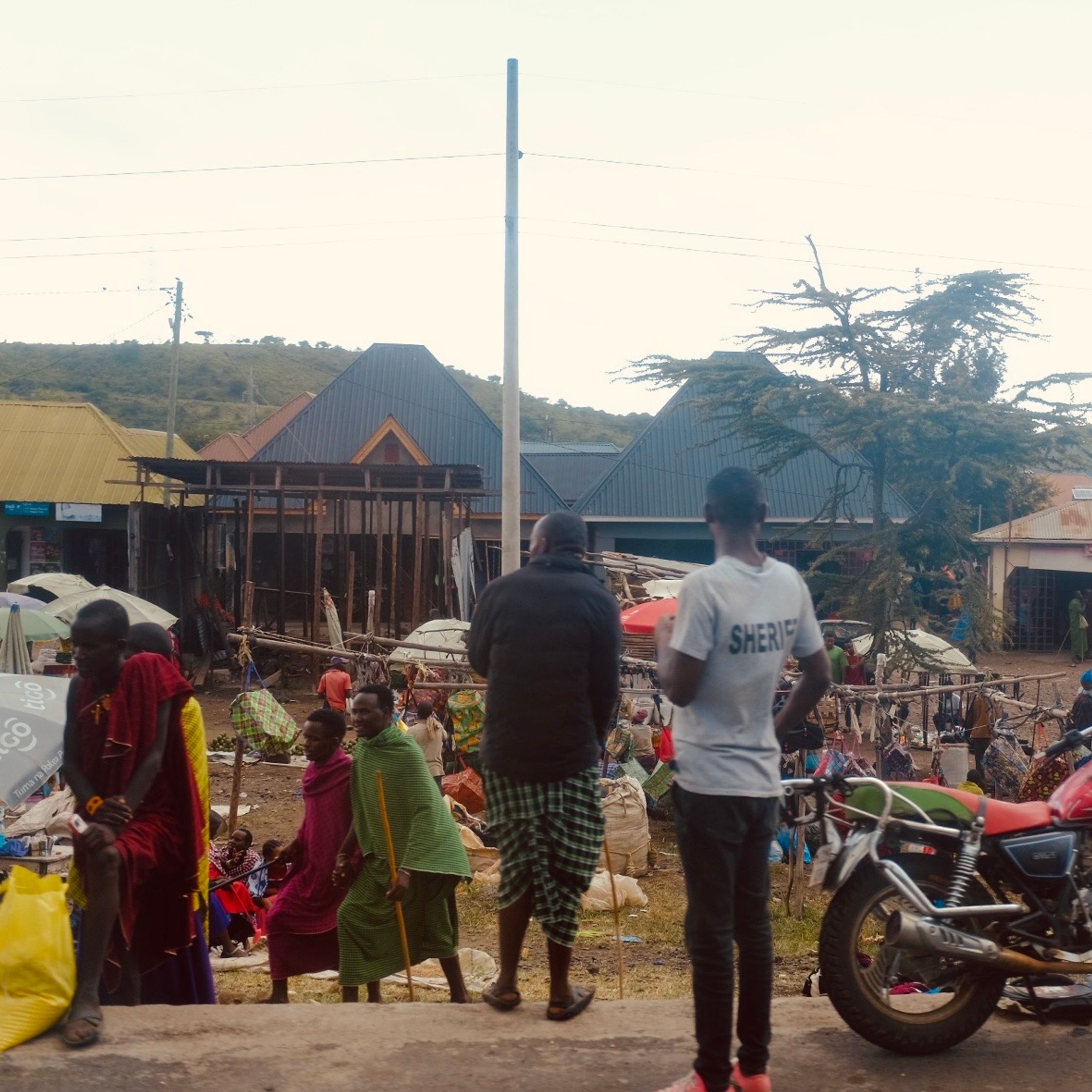 Tanzanian people at the local markets