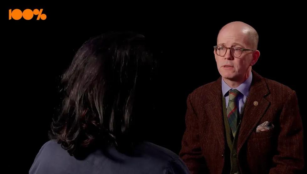 Irans terror i Sverige driver henne ur landet