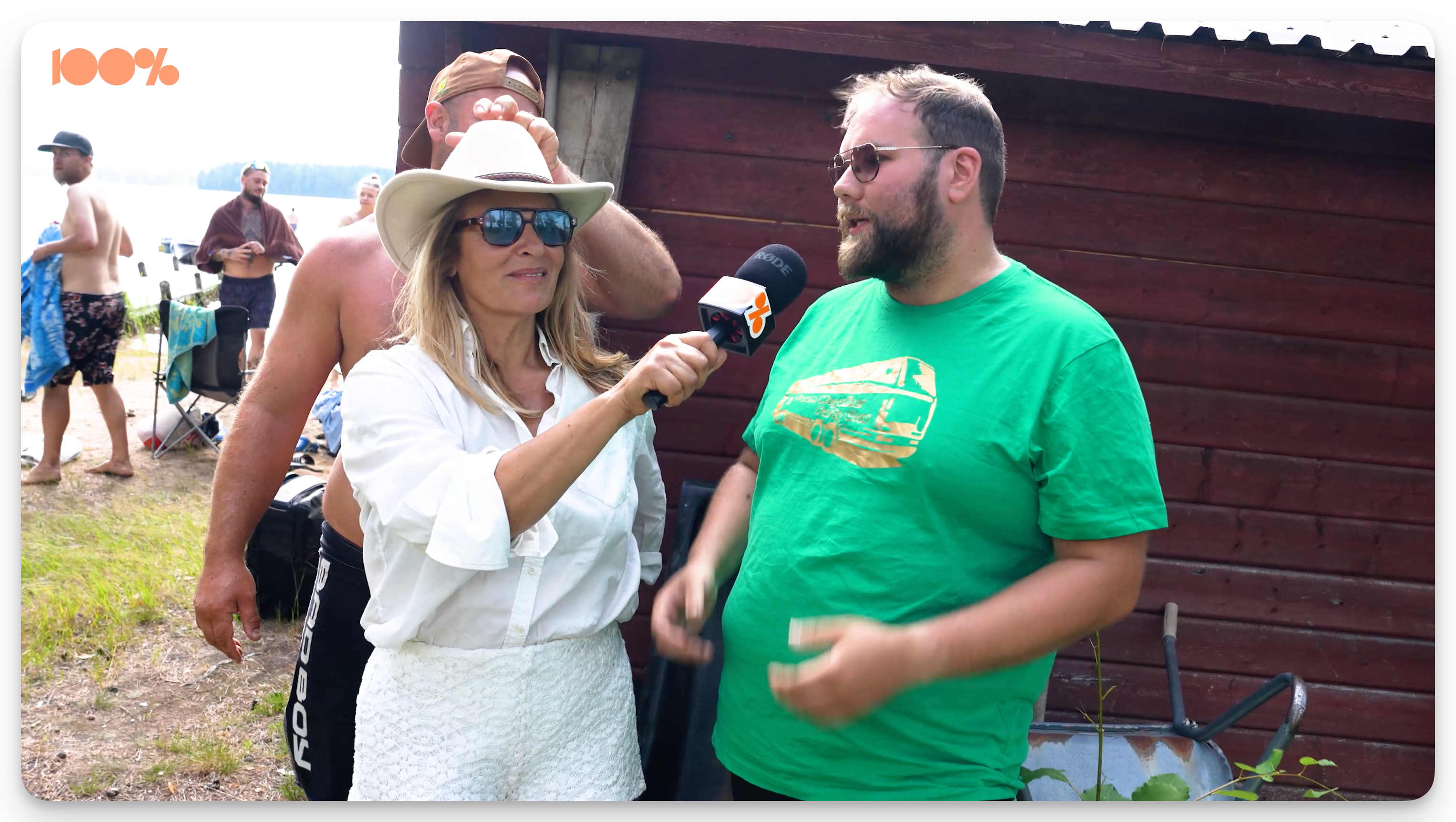 Marie Söderqvist intervjuar på dansbandsveckan