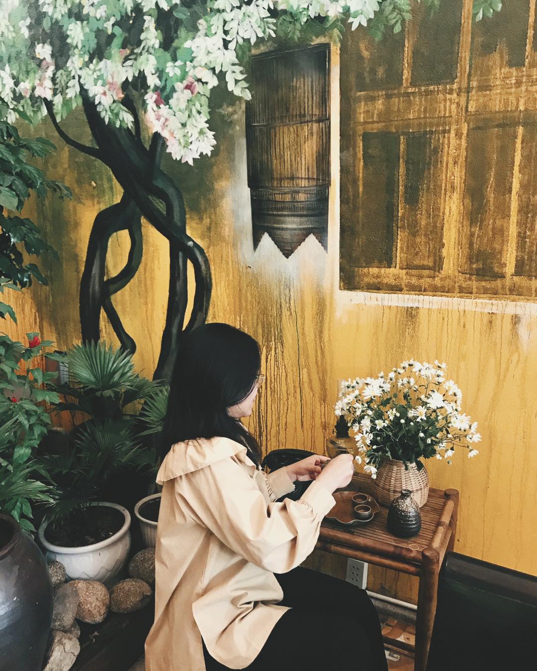 Bạn cũ ghé thăm