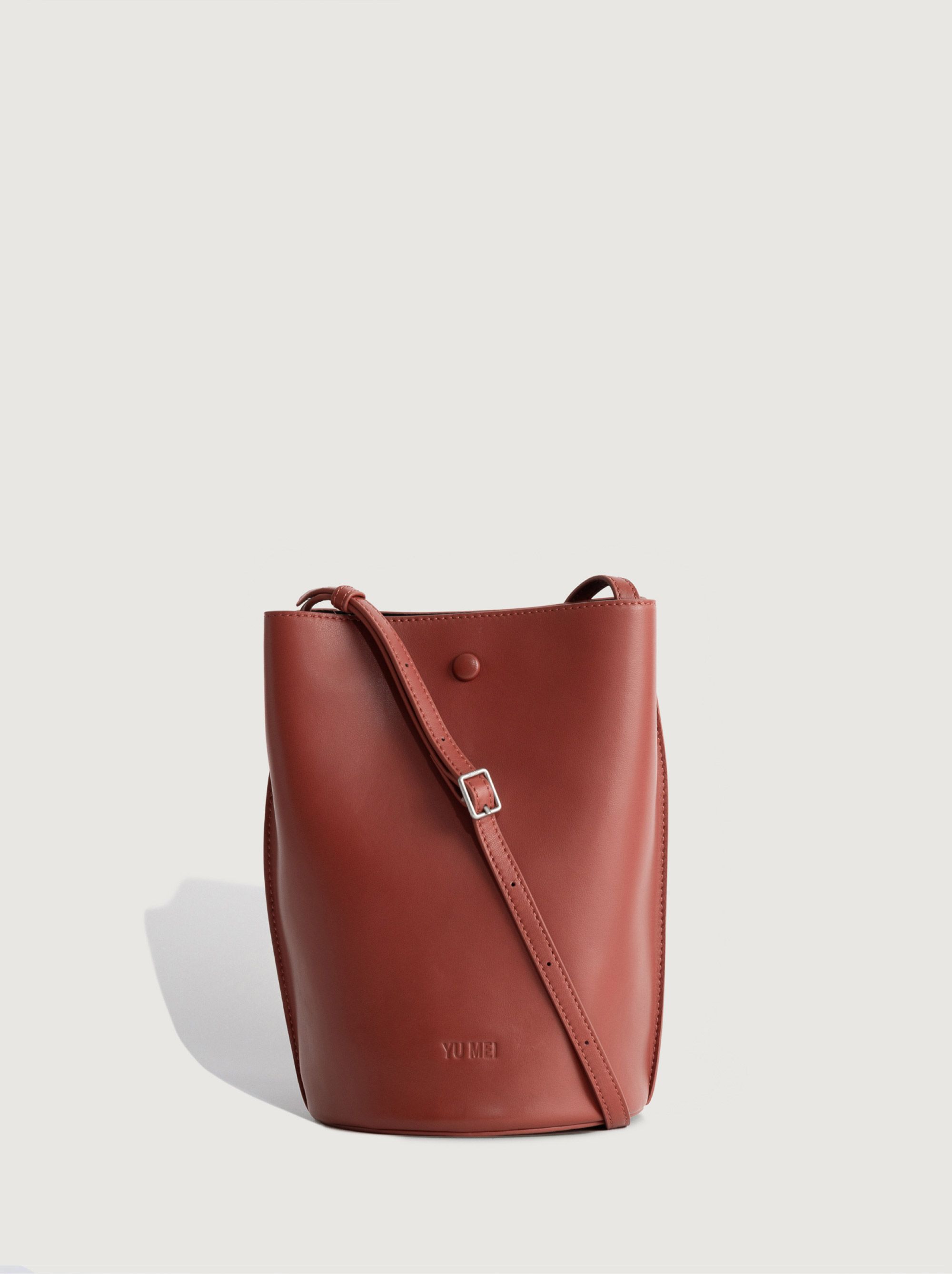 Phoebe Leather Bucket Bag in Terracotta Yu Mei