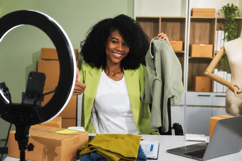 How Manufacturing Companies Can Leverage Influencer Marketing