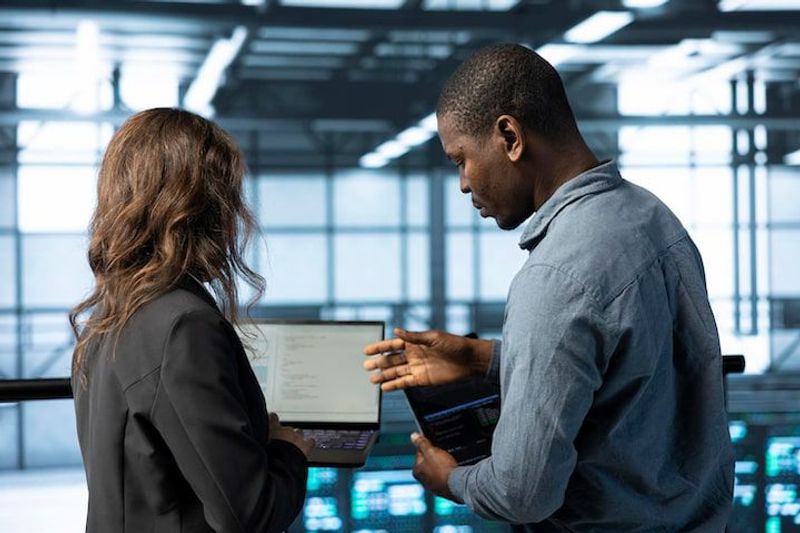 The Complete Guide to B2B Marketing for Manufacturing Businesses