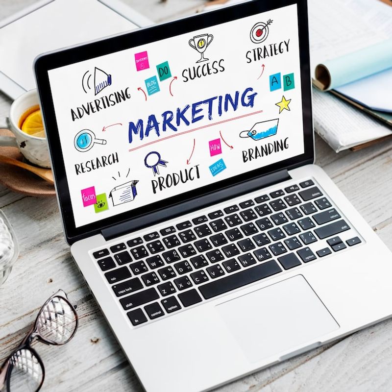 How to Build a Marketing Plan That Drives Manufacturing Sales