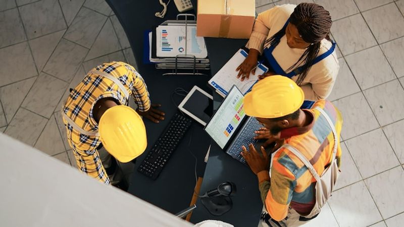 How Manufacturing Companies Can Improve Distribution Channels