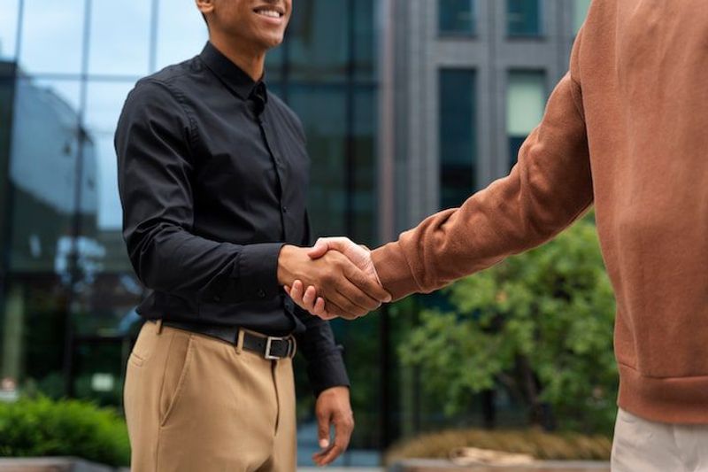 How to Build Trust and Credibility in the Manufacturing Industry