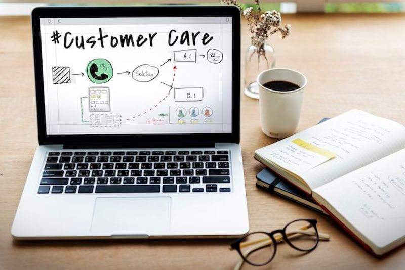 How to Use Data to Improve Manufacturing Sales and Customer Retention