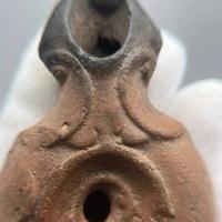 Lucerna Romana tipo Loeschcke I A thumb 6