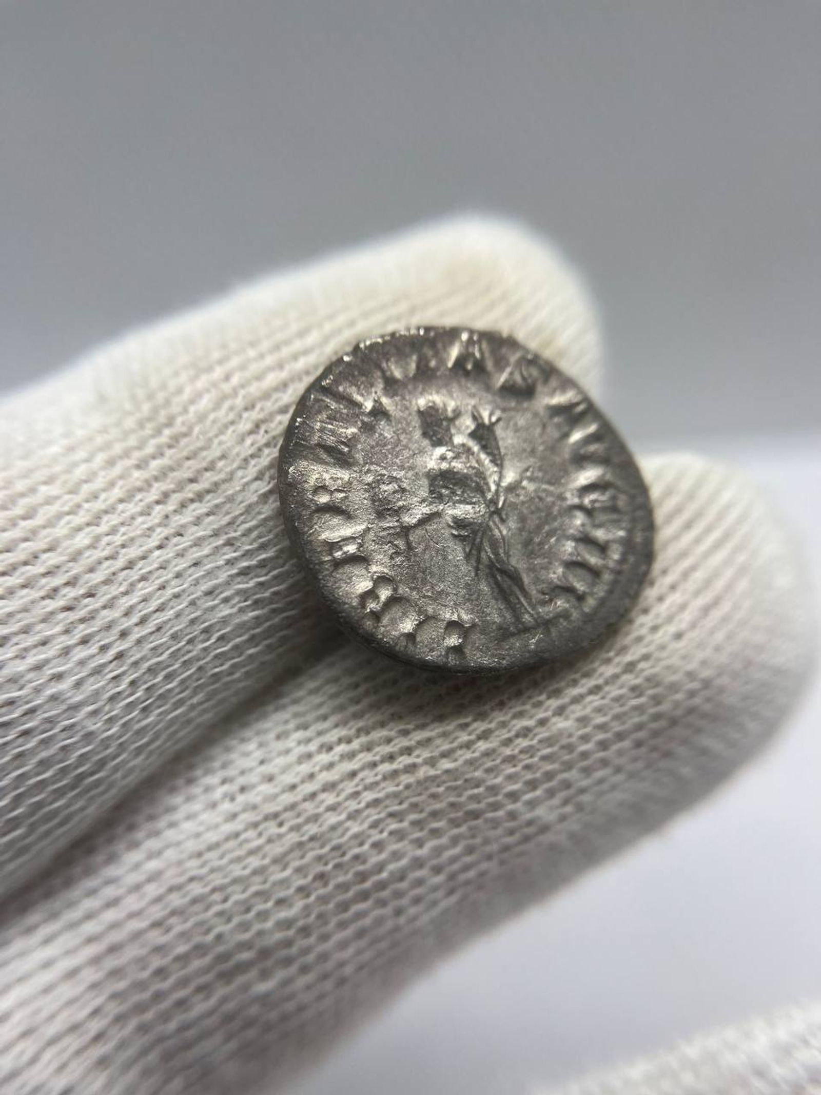 Antoniniano di Gordiano III - view 5